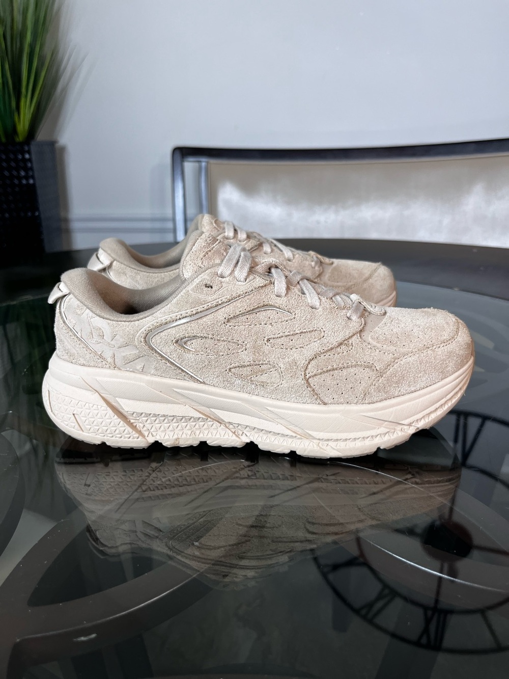 Hoka One One Clifton L
Suede Shifting Sand Dune
Running Shoes Men's Sz 8